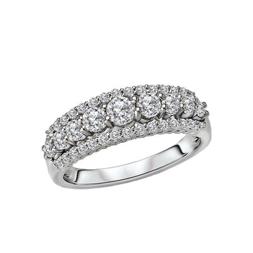 Luxora Classic 14K White Gold Diamond Ring for Ladies