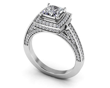 Splendid Princess Cut Engagement Ring Lab-Grown Diamond with 1.36 ct. (0.70 ct. center diamond)