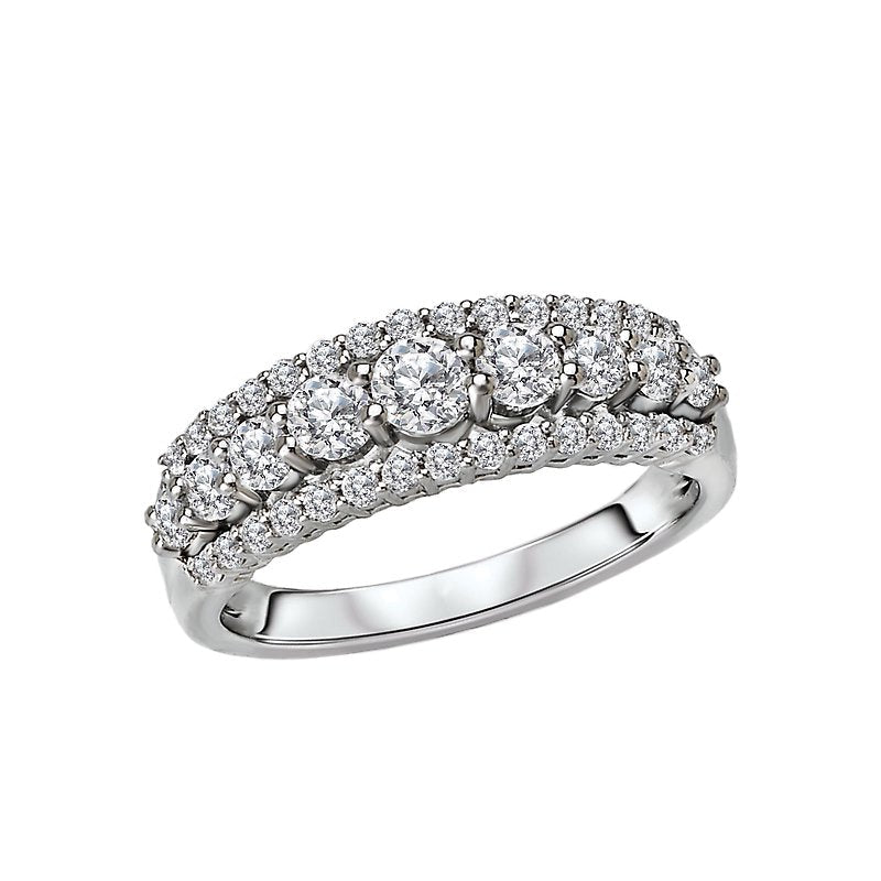 Luxora Classic 14K White Gold Diamond Ring for Ladies