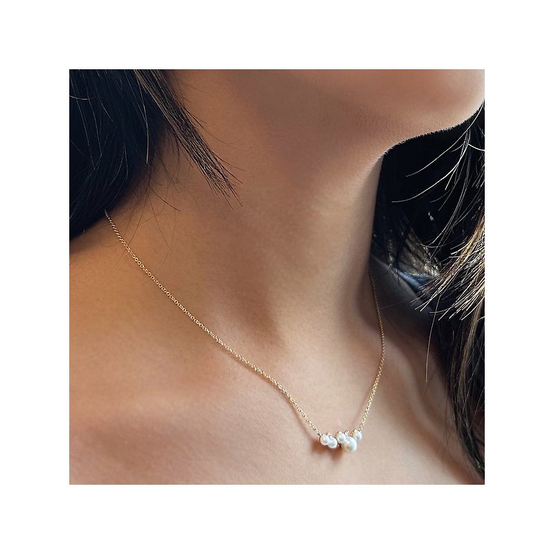 Luxora 14kt Yellow Gold Diamond and Pearl Cluster Necklace
