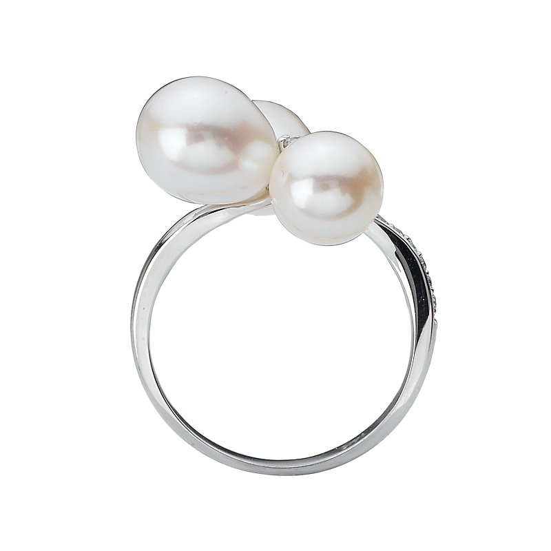 Luxora 14K White Gold Pearl and Diamond Ring