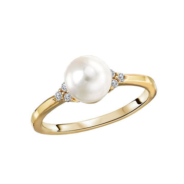 Luxora Classic 14K Yellow Gold Pearl Ring with Diamonds